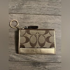 Coach coin purse keychain